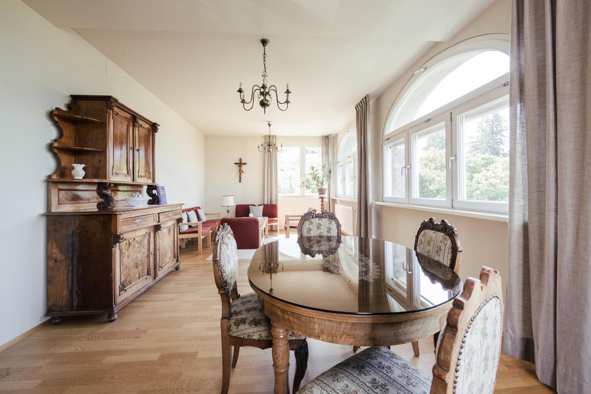 Gaestehaus Salvatorianerinnen Merano Extérieur photo